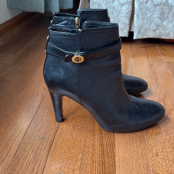 Tory Burch Black Heeled Boots with Gold Hardware - Picture 3 of 12